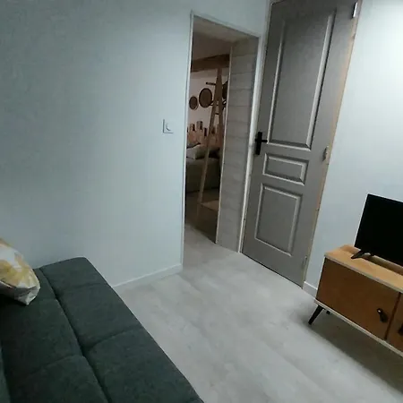 Дом отдыха Le Scailleteux, Petite Maison De Mineur, Climatisee Non Accessible Pmr *